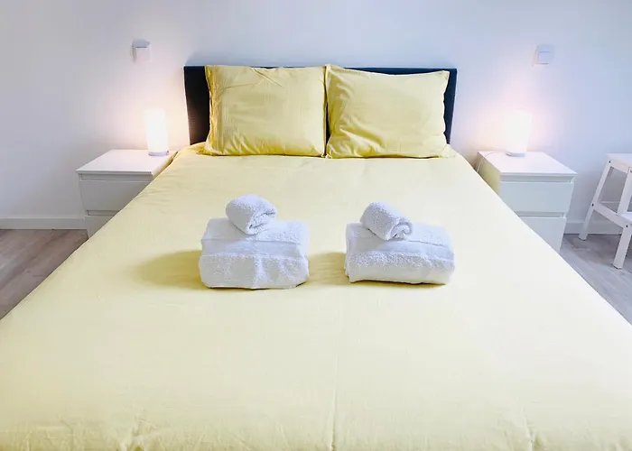 So Close To The Centre شقة *