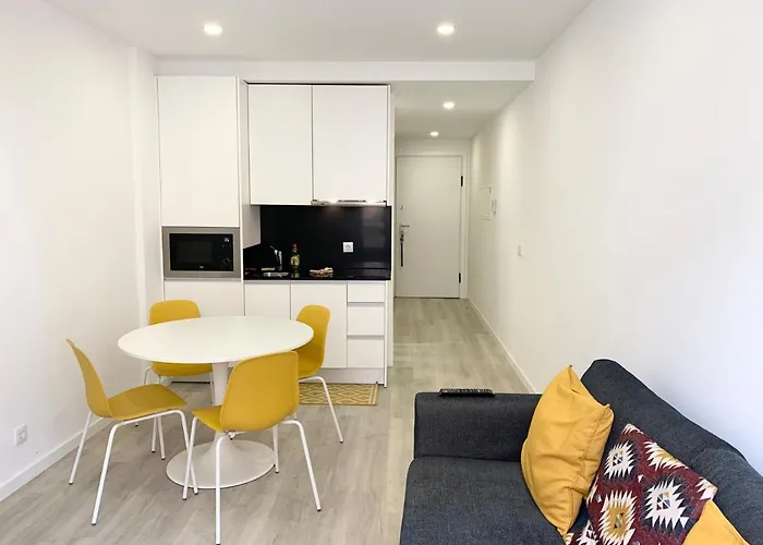 So Close To The Centre شقة أفيرو